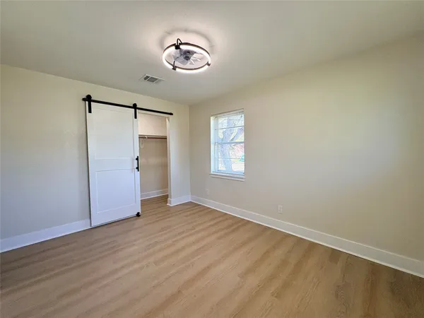 $199,900 | 413 La Bradford Drive, Bay City, TX 77414