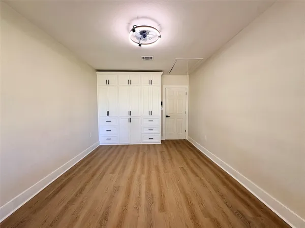 $199,900 | 413 La Bradford Drive, Bay City, TX 77414