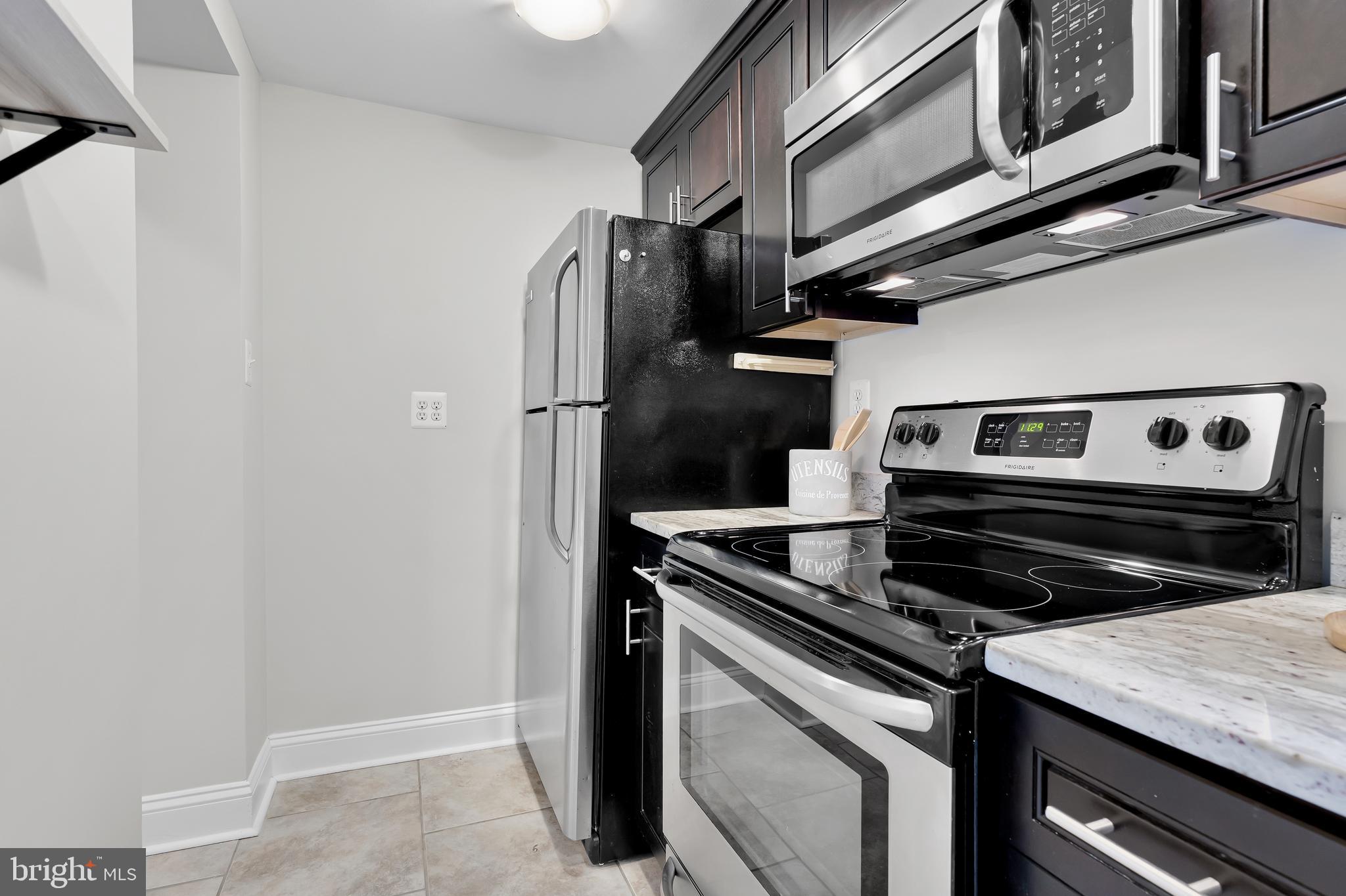 641 Lexington Place Northeast Washington, DC 20002 - Photo 28 of 44