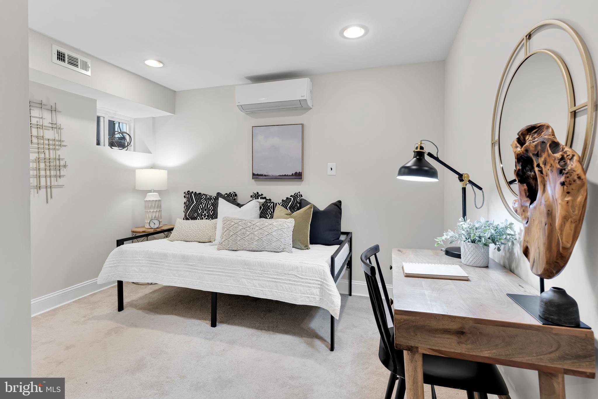 641 Lexington Place Northeast Washington, DC 20002 - Photo 36 of 44