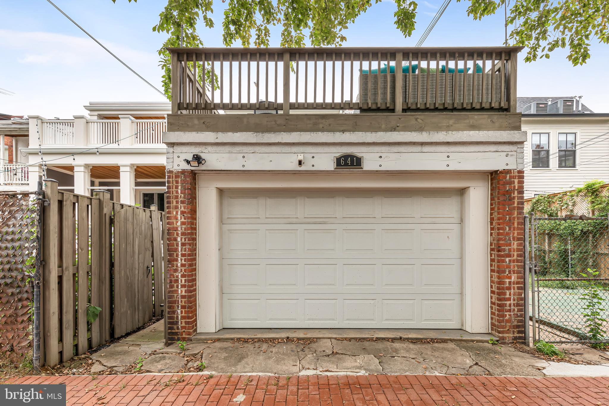 641 Lexington Place Northeast Washington, DC 20002 - Photo 42 of 44