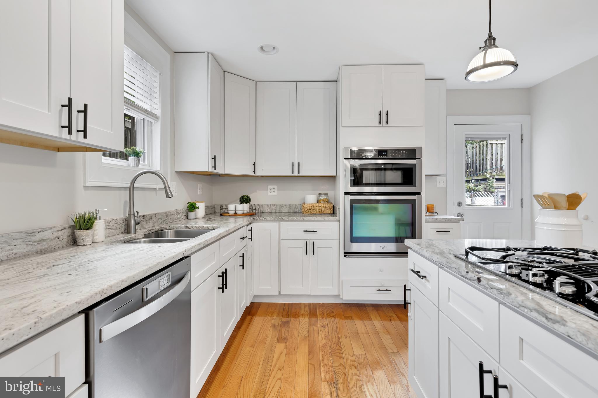 641 Lexington Place Northeast Washington, DC 20002 - Photo 10 of 44