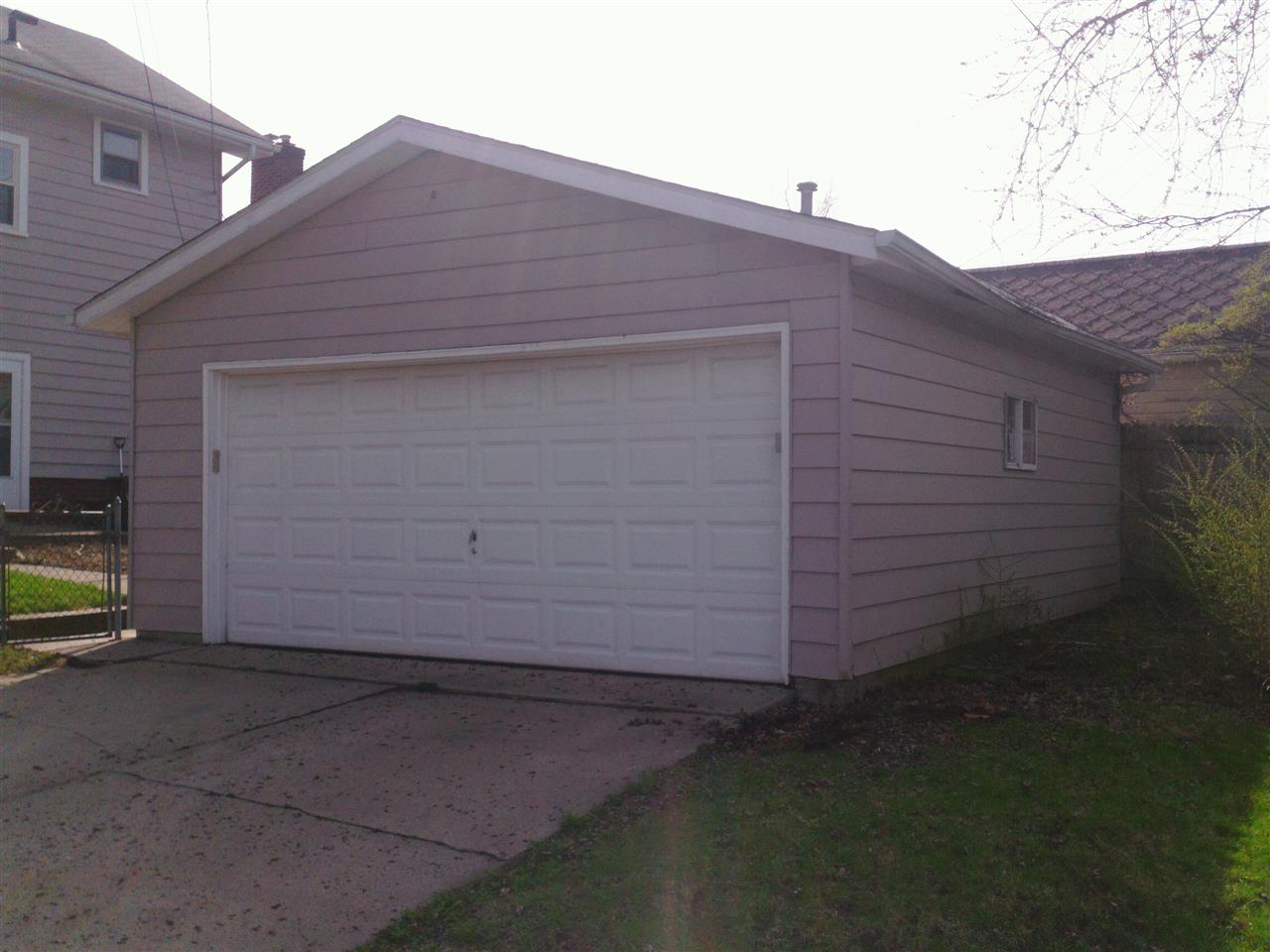 1410 Spring Street Fort Wayne, IN 46808 - Photo 6 of 25