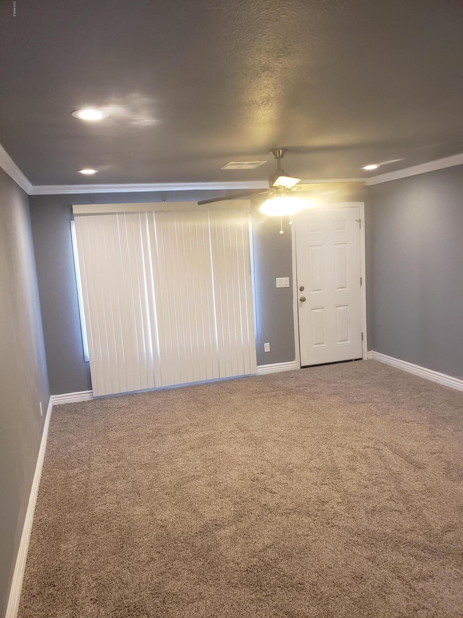 4519 East Pecan Road Phoenix, AZ 85040 - Photo 10 of 23 Family Room