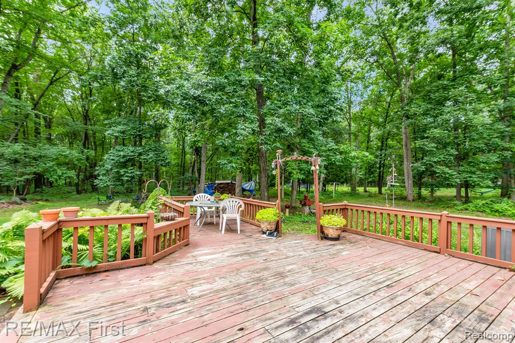 6259 Smith Road Linden, MI 48451 - Photo 32 of 49