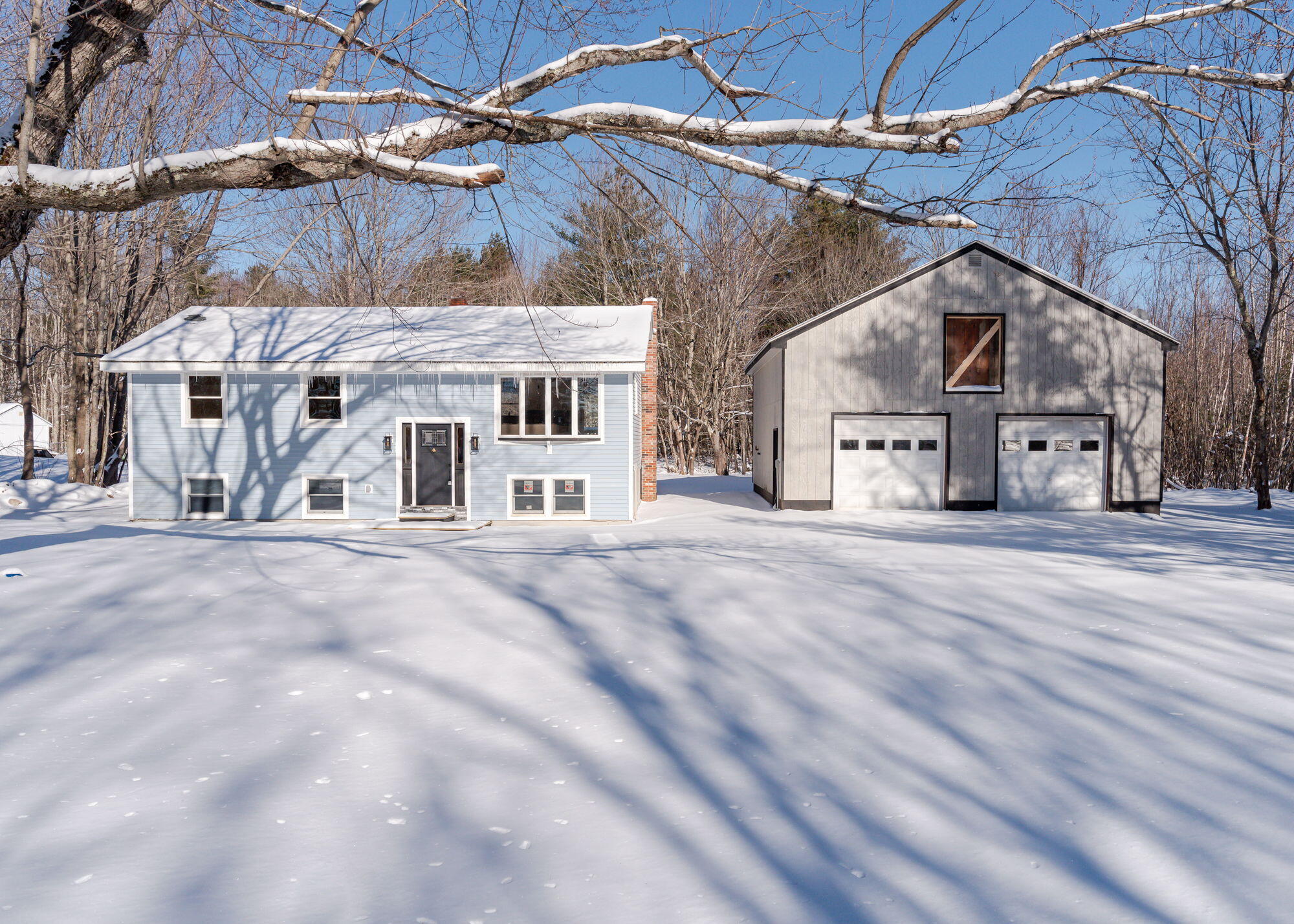 7MoodyRd-Standish-01