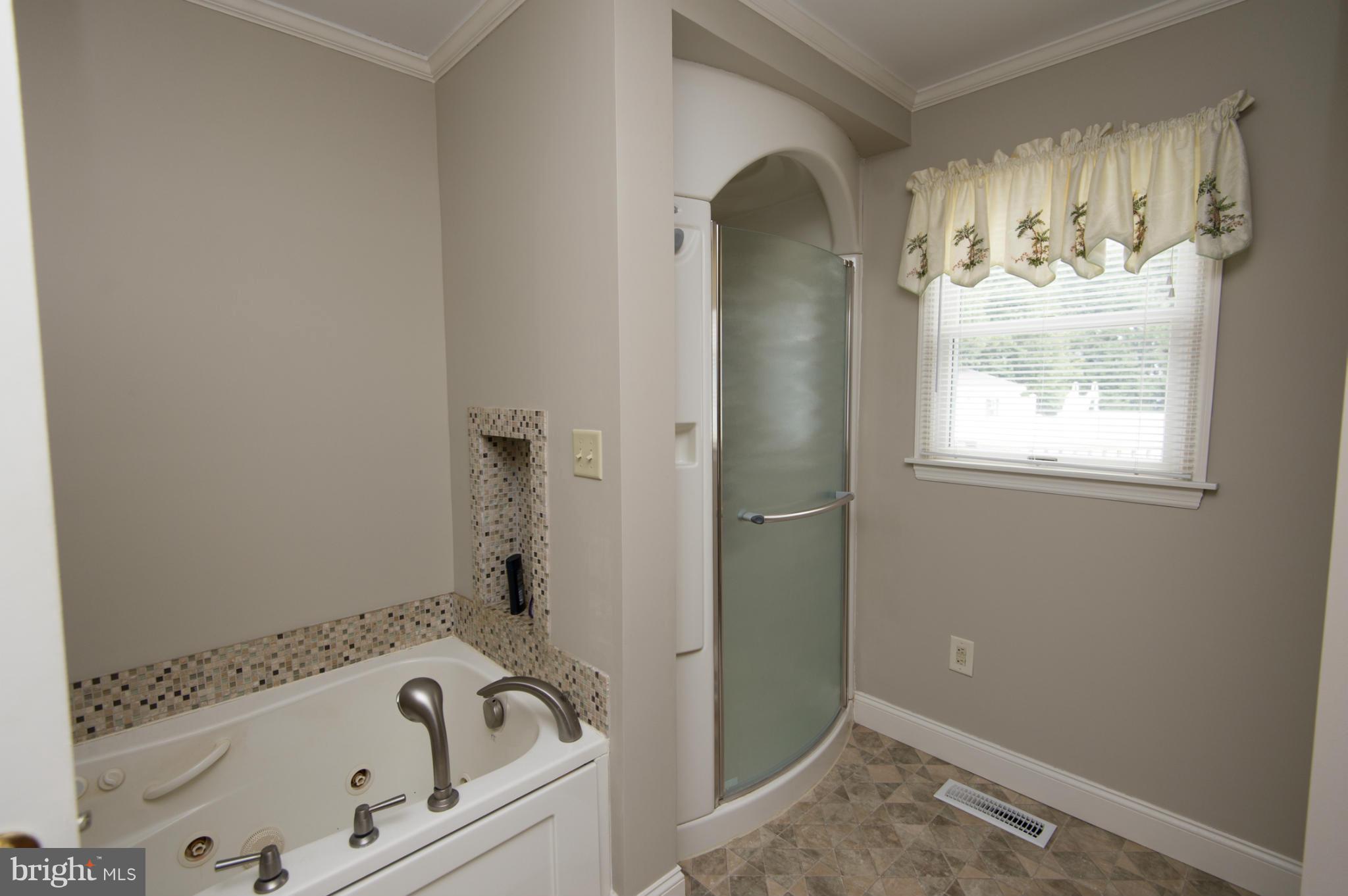 5012 Rippling Road Cambridge, MD 21613 - Photo 11 of 29 Bath (Master)
