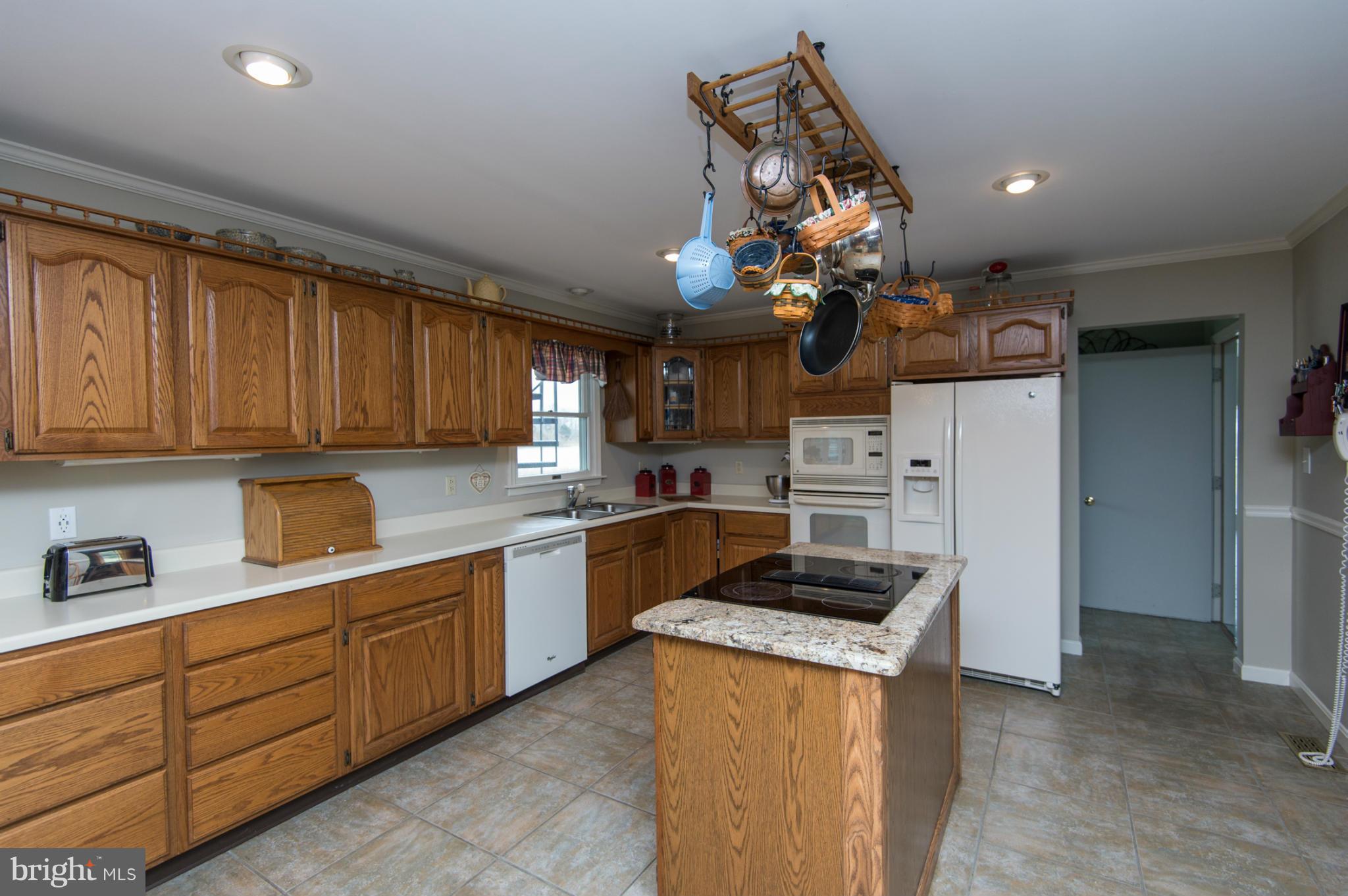 5012 Rippling Road Cambridge, MD 21613 - Photo 4 of 29 Kitchen