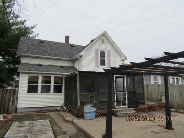 2334 18th Avenue Moline, IL 61265 - Photo 26 of 49 a front view of a house with glass windows