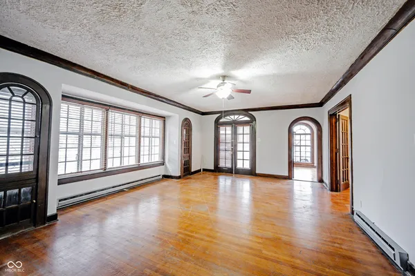 $1,249 | 3513 North Pennsylvania Street, Indianapolis, IN 46205