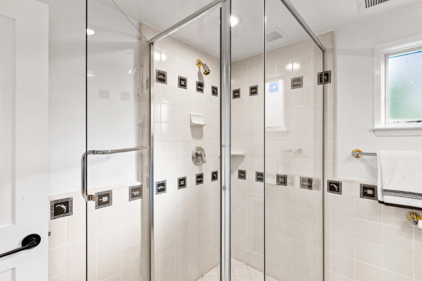 1221 Springer Road Mountain View, CA 94040 - Photo 18 of 41