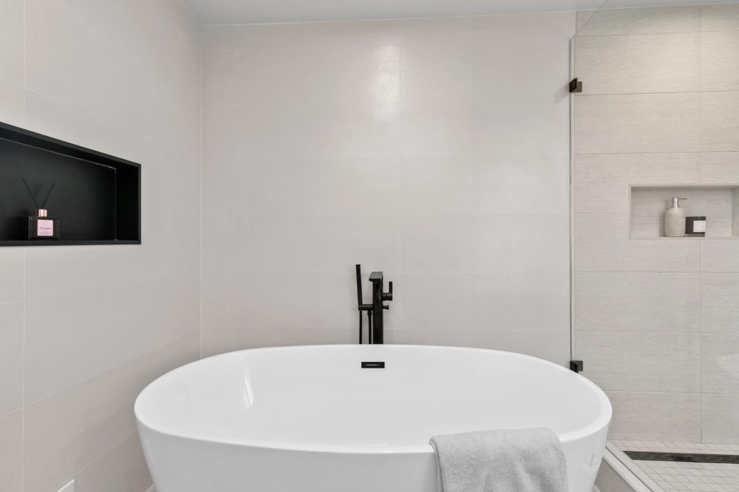 1221 Springer Road Mountain View, CA 94040 - Photo 33 of 41