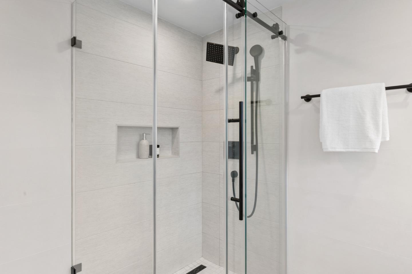 1221 Springer Road Mountain View, CA 94040 - Photo 34 of 41