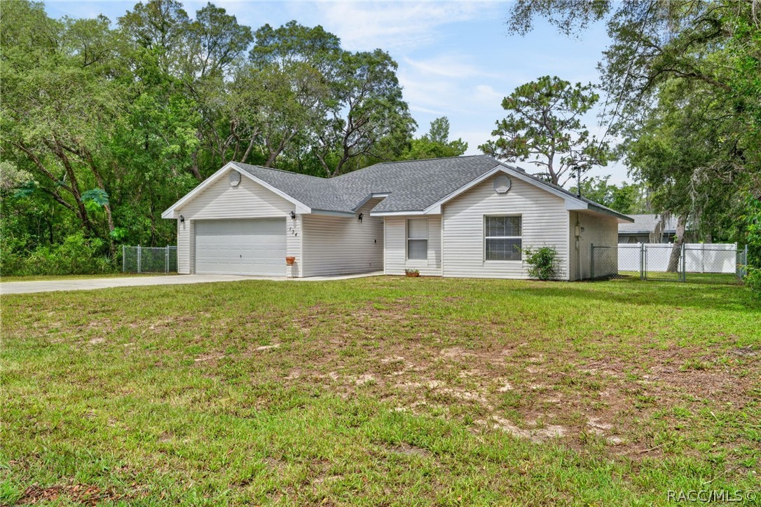 134 South Fitzpatrick Avenue Inverness, FL 34453 - Photo 3 of 45