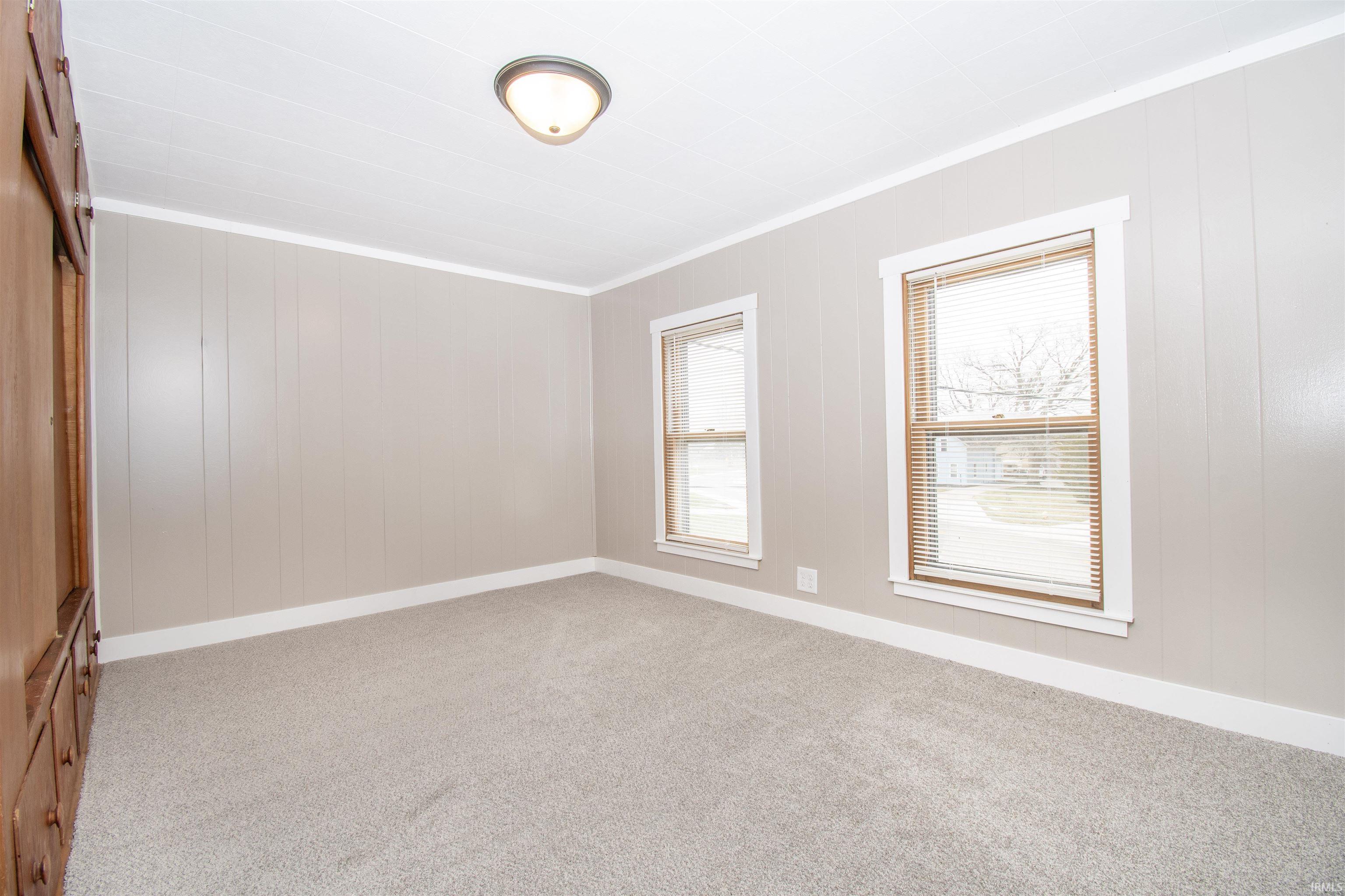 915 Hawpatch Street Lagrange, IN 46761 - Photo 15 of 35 Gallery Image 15