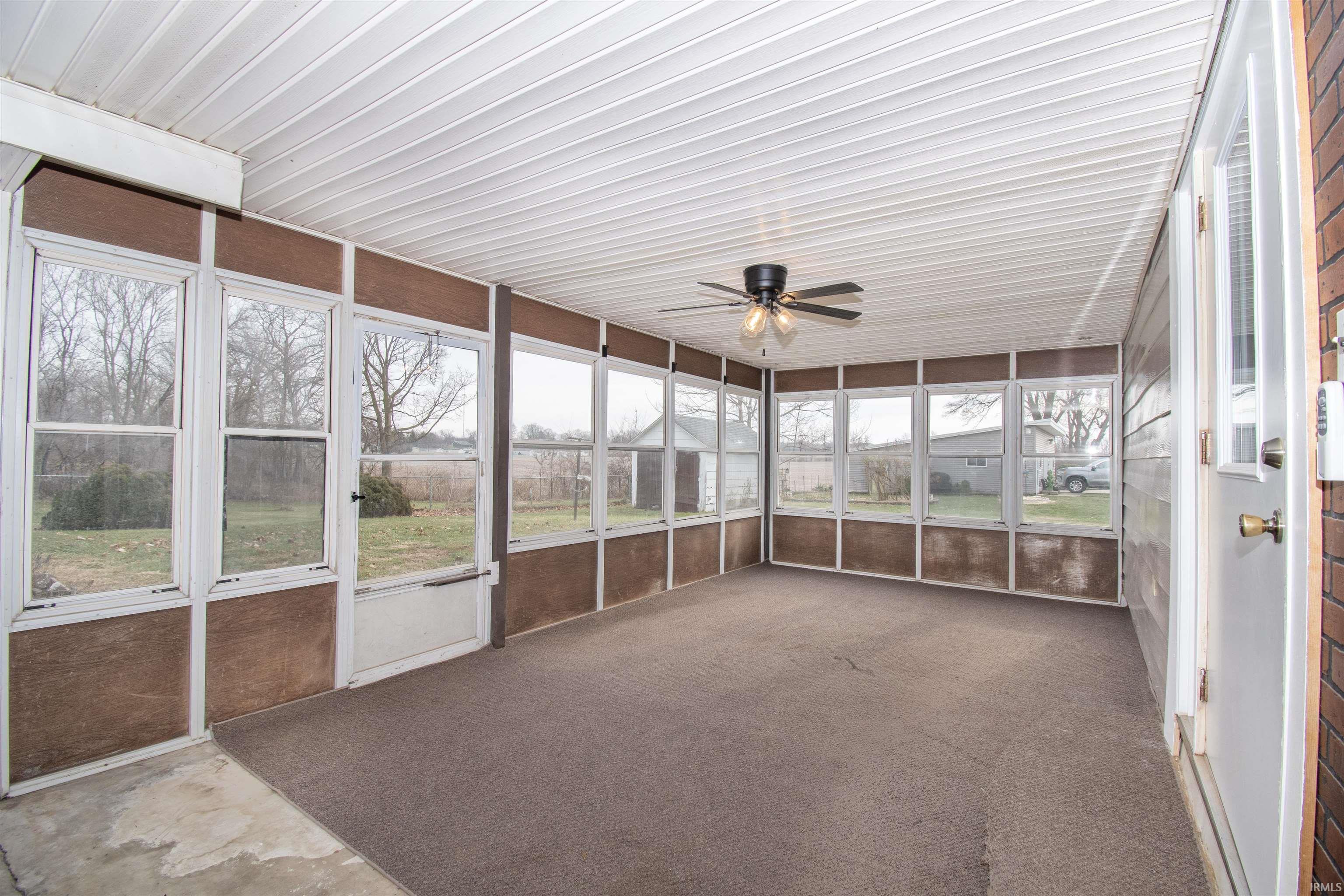 915 Hawpatch Street Lagrange, IN 46761 - Photo 17 of 35 Gallery Image 17