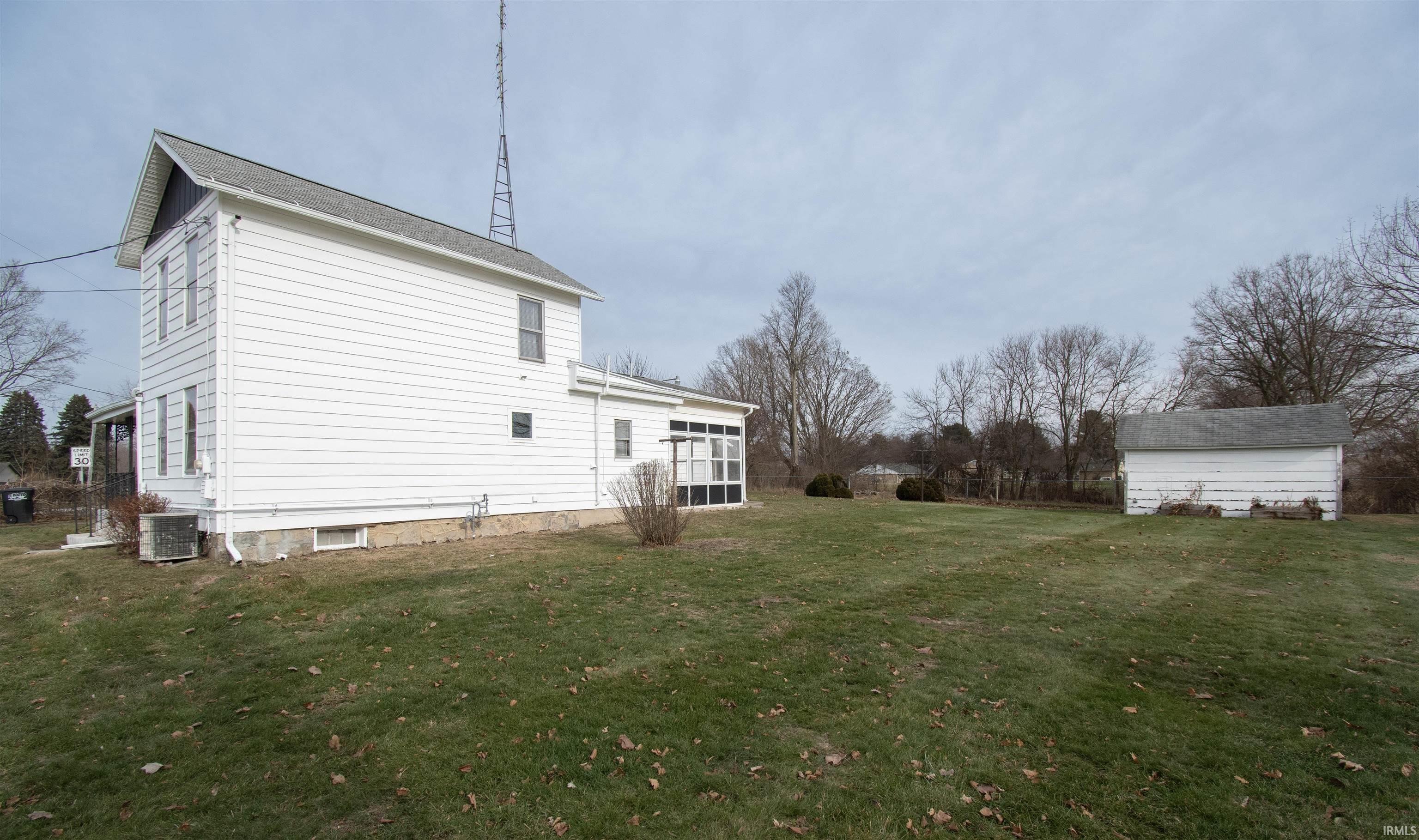 915 Hawpatch Street Lagrange, IN 46761 - Photo 2 of 35 Gallery Image 2