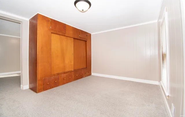 $199,900 | 915 Hawpatch Street, Lagrange, IN 46761