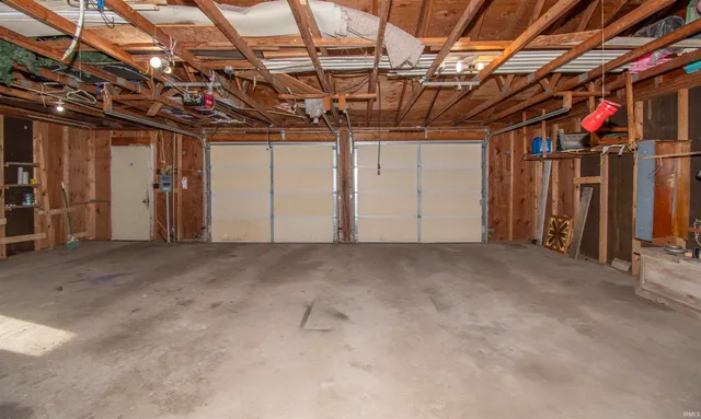 $199,900 | 915 Hawpatch Street, Lagrange, IN 46761