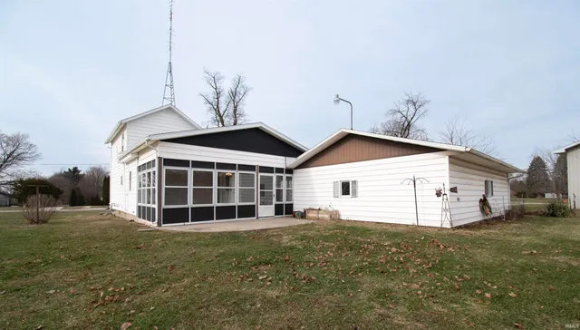 $199,900 | 915 Hawpatch Street, Lagrange, IN 46761