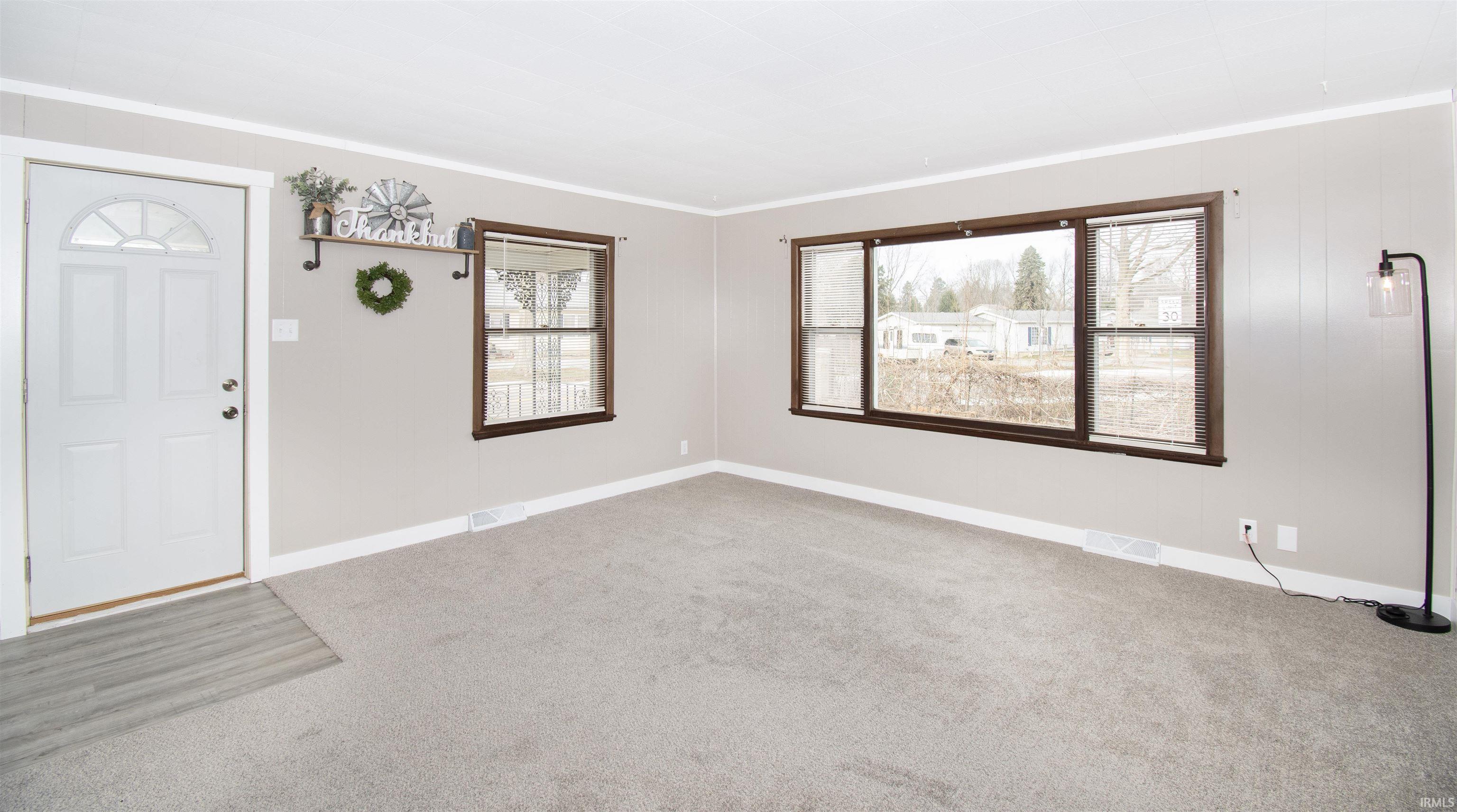 915 Hawpatch Street Lagrange, IN 46761 - Photo 6 of 35 Gallery Image 6