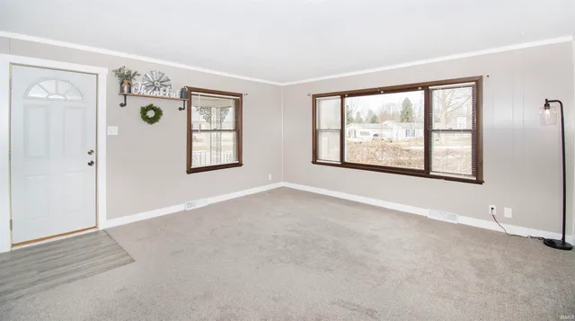 $199,900 | 915 Hawpatch Street, Lagrange, IN 46761