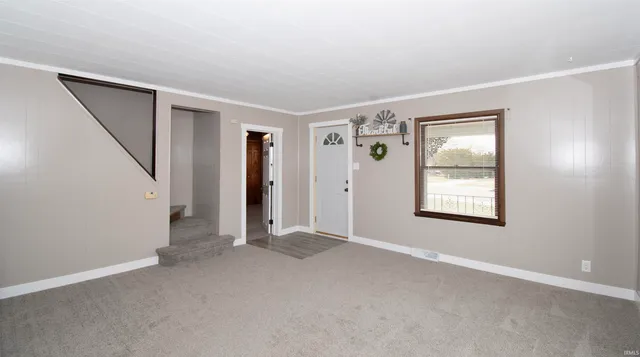 $199,900 | 915 Hawpatch Street, Lagrange, IN 46761