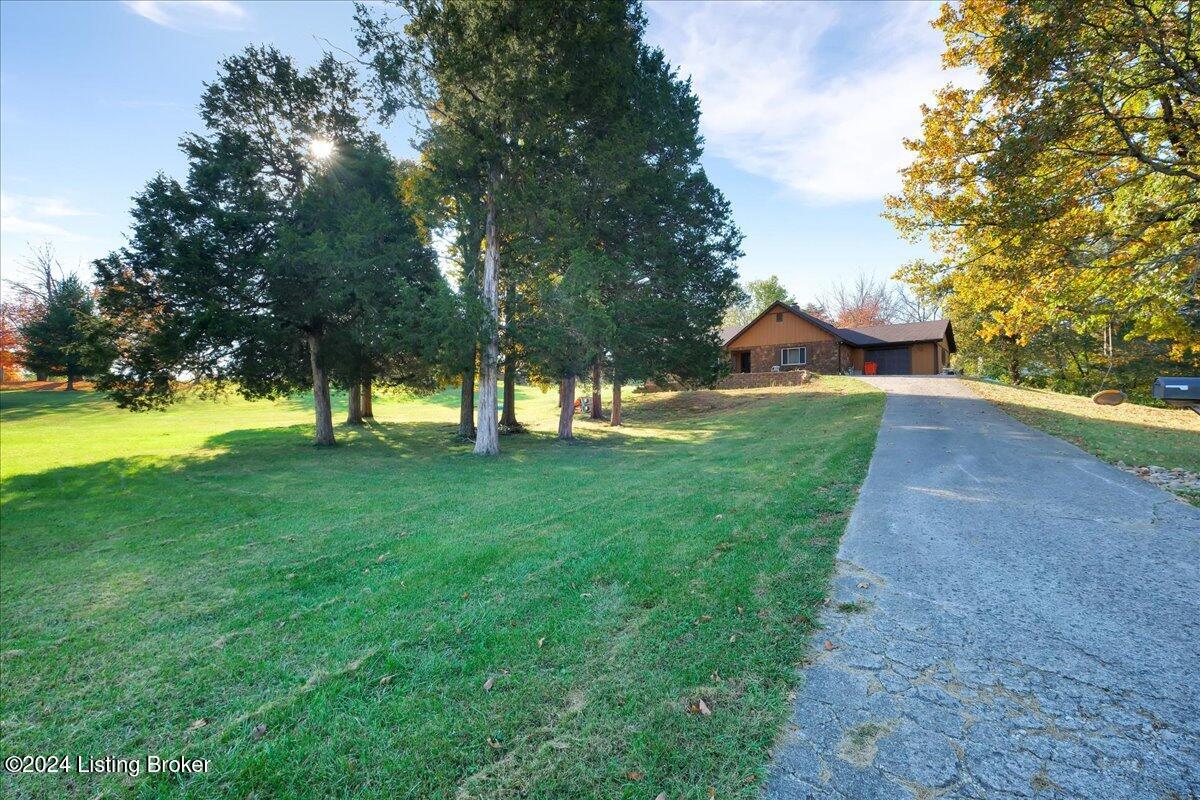 04-3957 Deckard School Rd