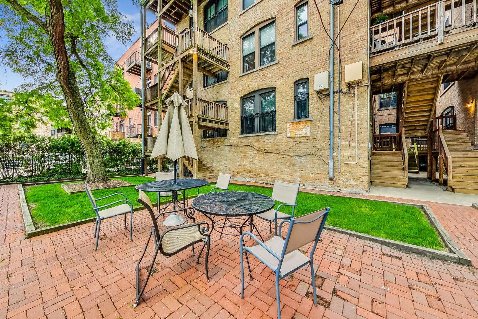 4053 North Sheridan Road, Unit 1 Chicago, IL 60613 - Photo 19 of 20