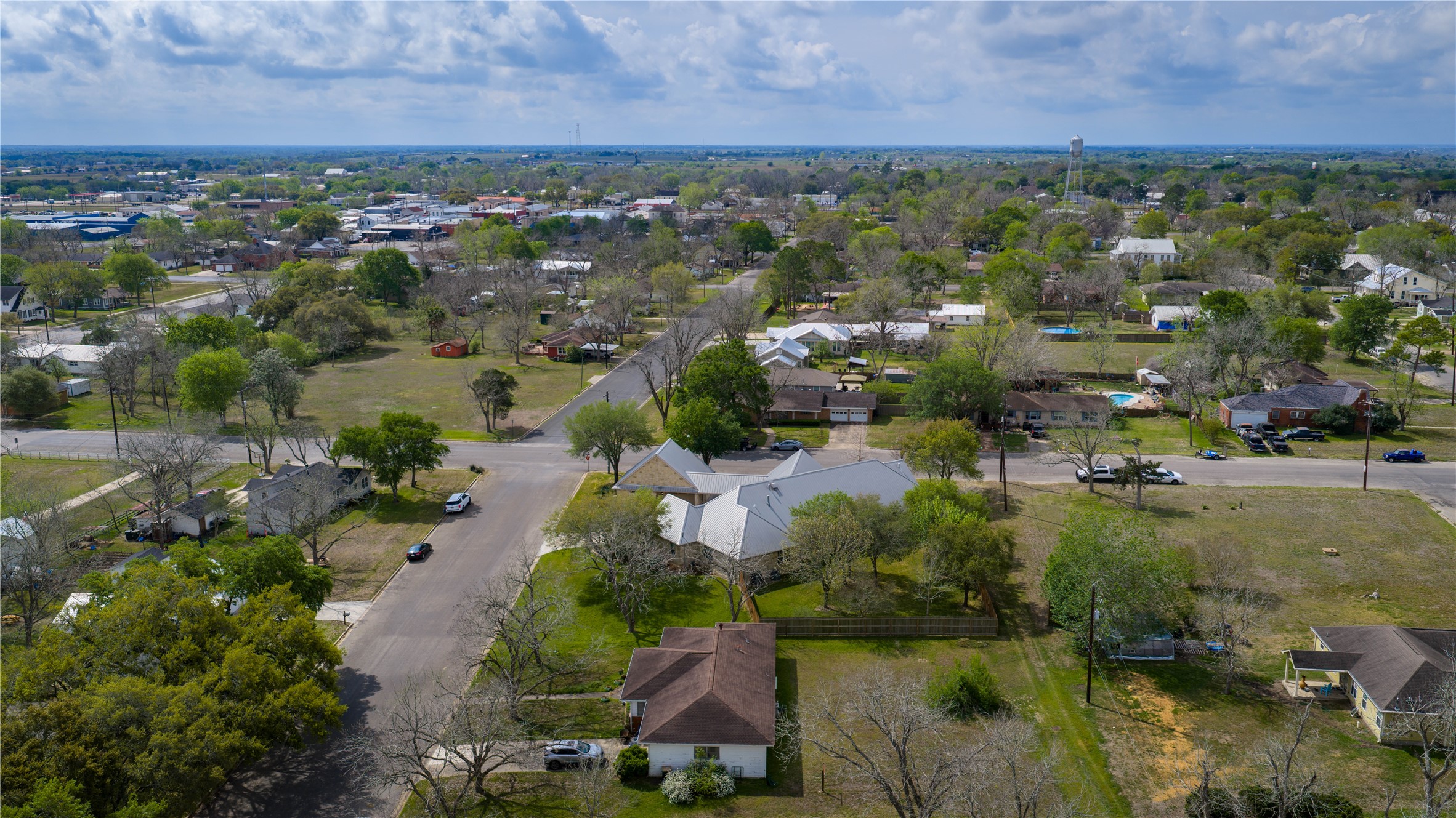 202 West North Street Weimar, TX 78962 - Photo 29 of 31