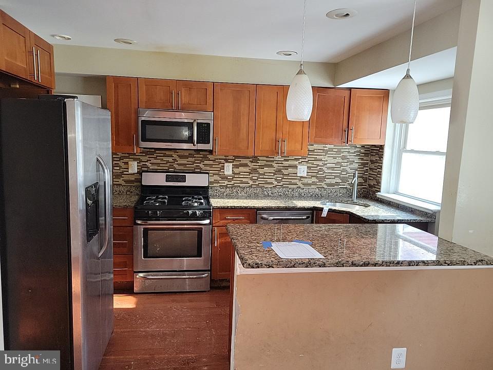 837 Reverdy Road Baltimore, MD 21212 - Photo 4 of 12 Gallery Image 4
