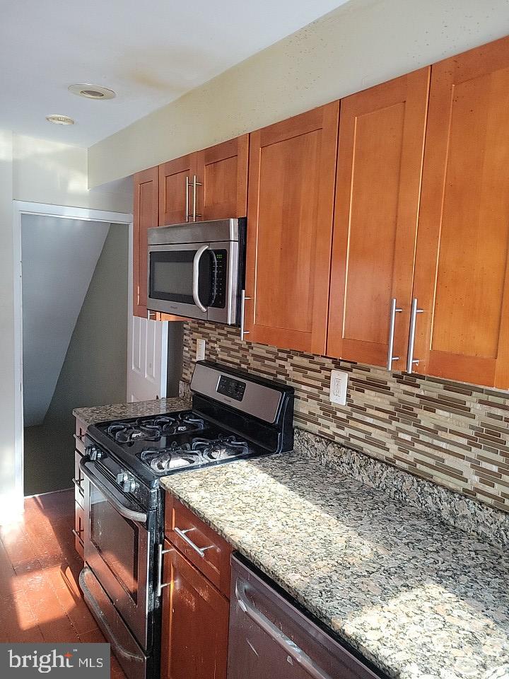 837 Reverdy Road Baltimore, MD 21212 - Photo 5 of 12 Gallery Image 5