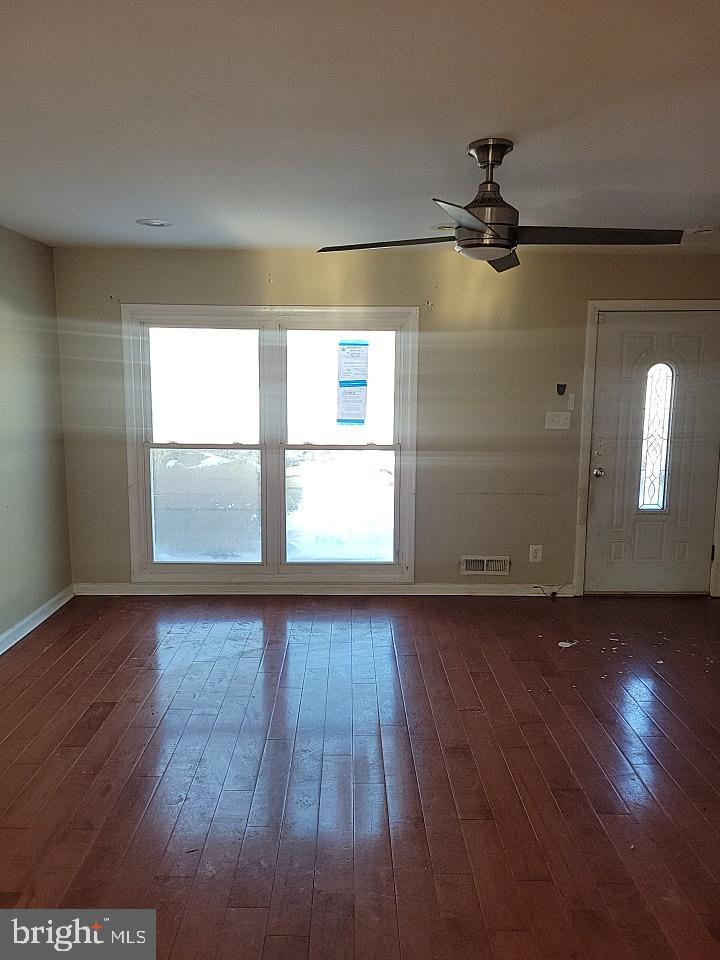 837 Reverdy Road Baltimore, MD 21212 - Photo 8 of 12 Gallery Image 8