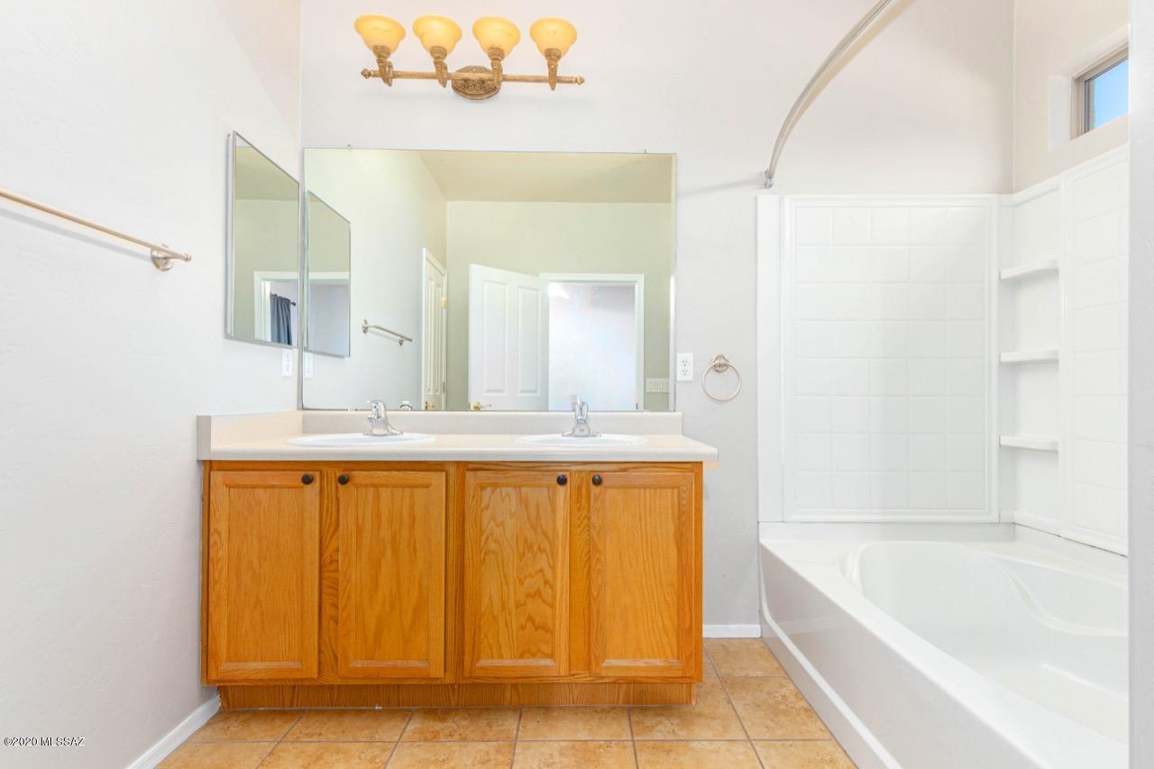 12708 North Rodeo Land Marana, AZ 85653 - Photo 9 of 13