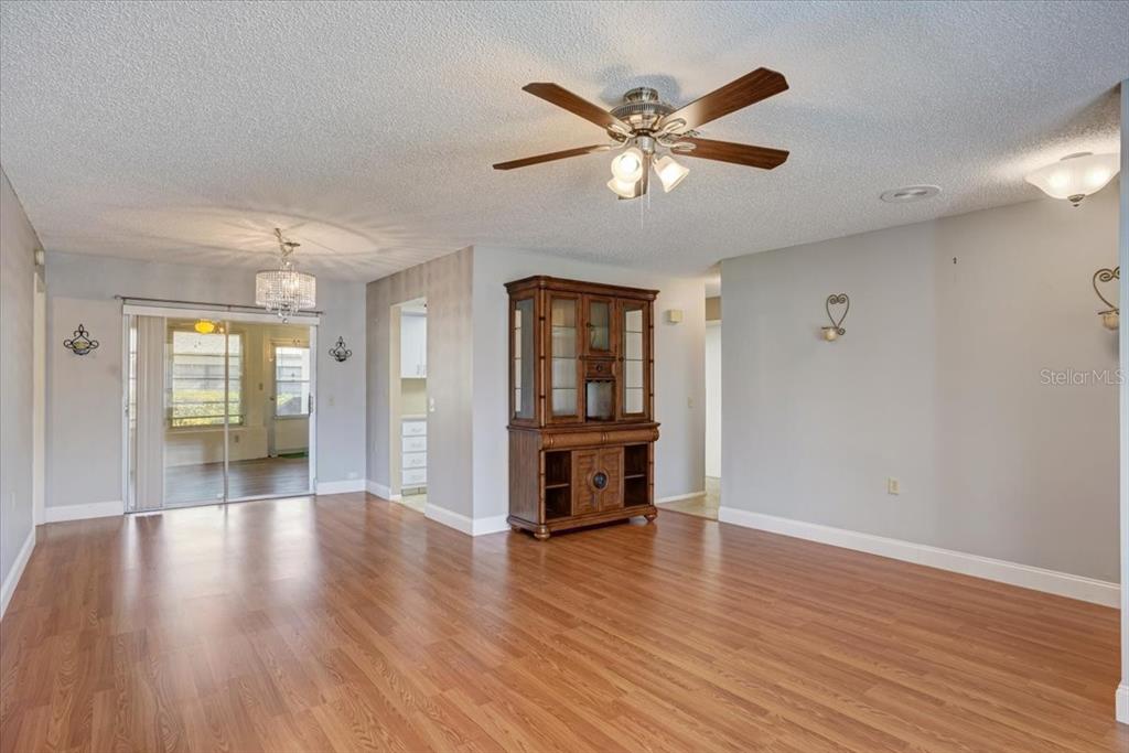 10721 Tonapa Loop Port Richey, FL 34668 - Photo 8 of 44 Gallery Image 8
