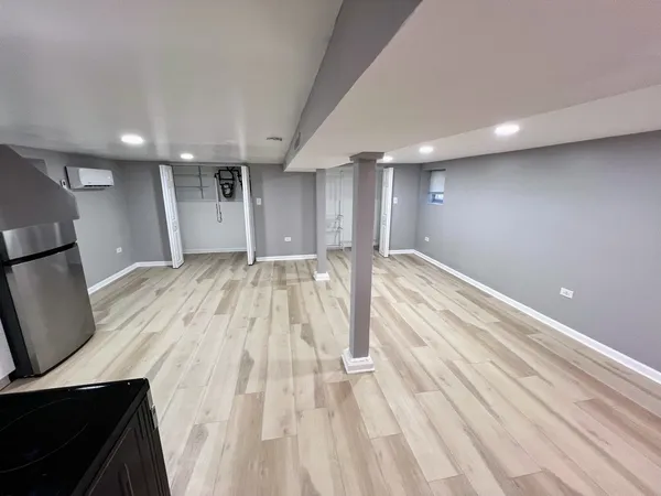 $1,300 | 5628 West Eastwood Avenue, Unit GR, Chicago, IL 60630