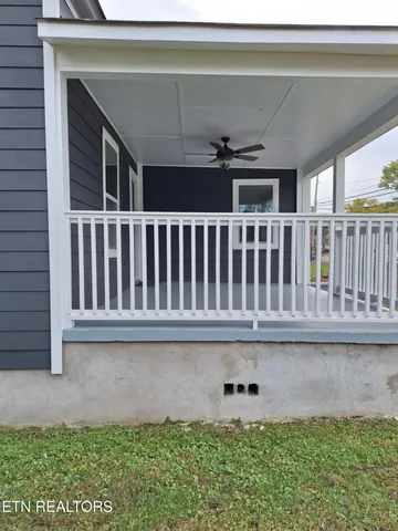 $249,900 | 216 North Chamberlain Avenue, Rockwood, TN 37854