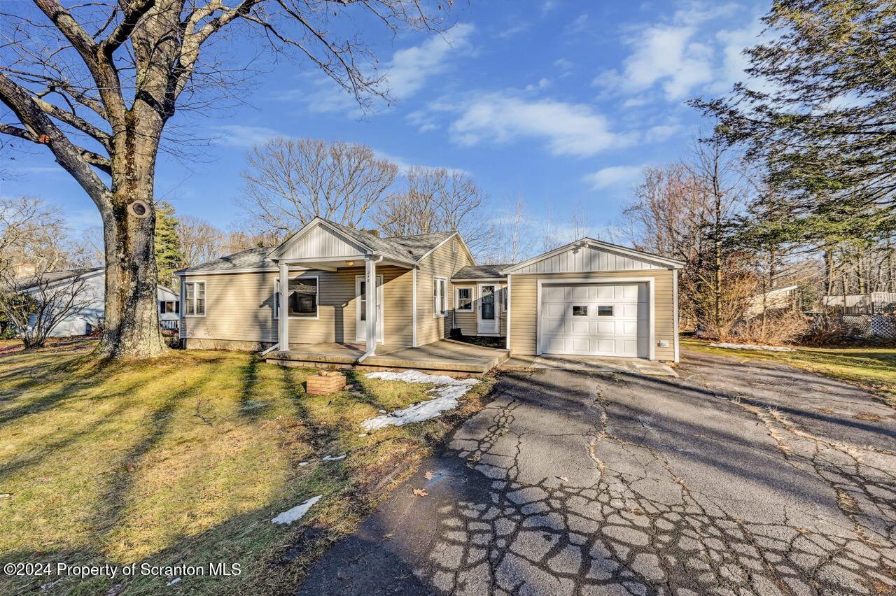 312 Wimmers Road Lake Ariel, PA 18436 - Photo 3 of 55 312 Wimmers Rd 02 Large