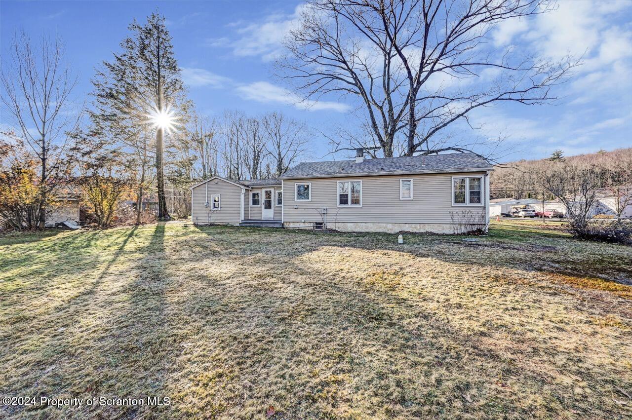 312 Wimmers Road Lake Ariel, PA 18436 - Photo 5 of 55 312 Wimmers Rd 03 Large