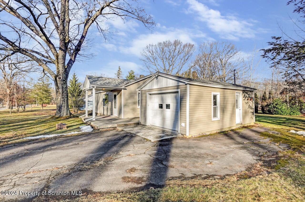 312 Wimmers Road Lake Ariel, PA 18436 - Photo 7 of 55 312 Wimmers Rd 05 Large