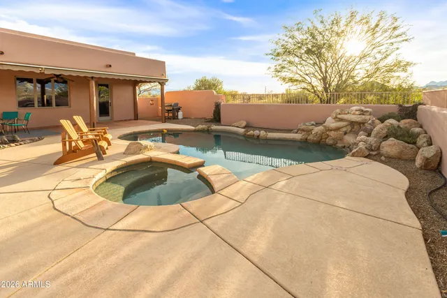 $610,000 | 315 West Sunset Road, Huachuca City, AZ 85616