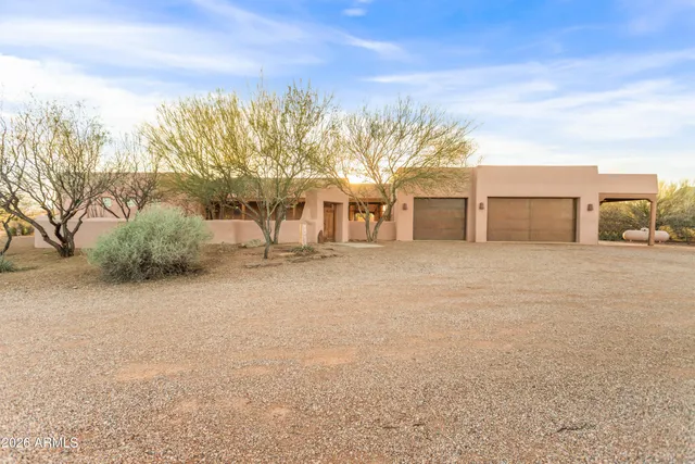 $610,000 | 315 West Sunset Road, Huachuca City, AZ 85616
