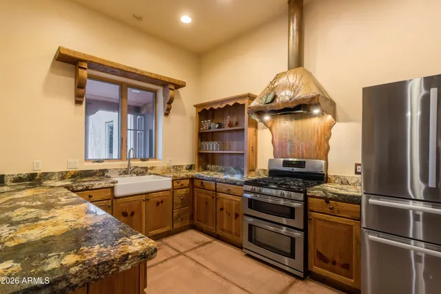 $610,000 | 315 West Sunset Road, Huachuca City, AZ 85616