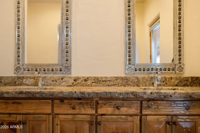 $610,000 | 315 West Sunset Road, Huachuca City, AZ 85616