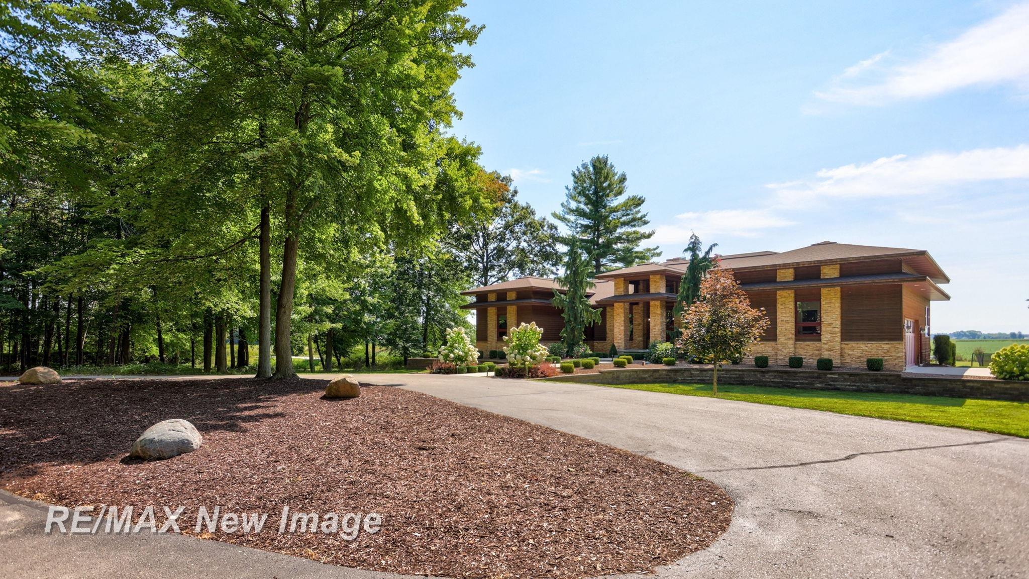 11621 Dice Road Freeland, MI 48623 - Photo 87 of 98