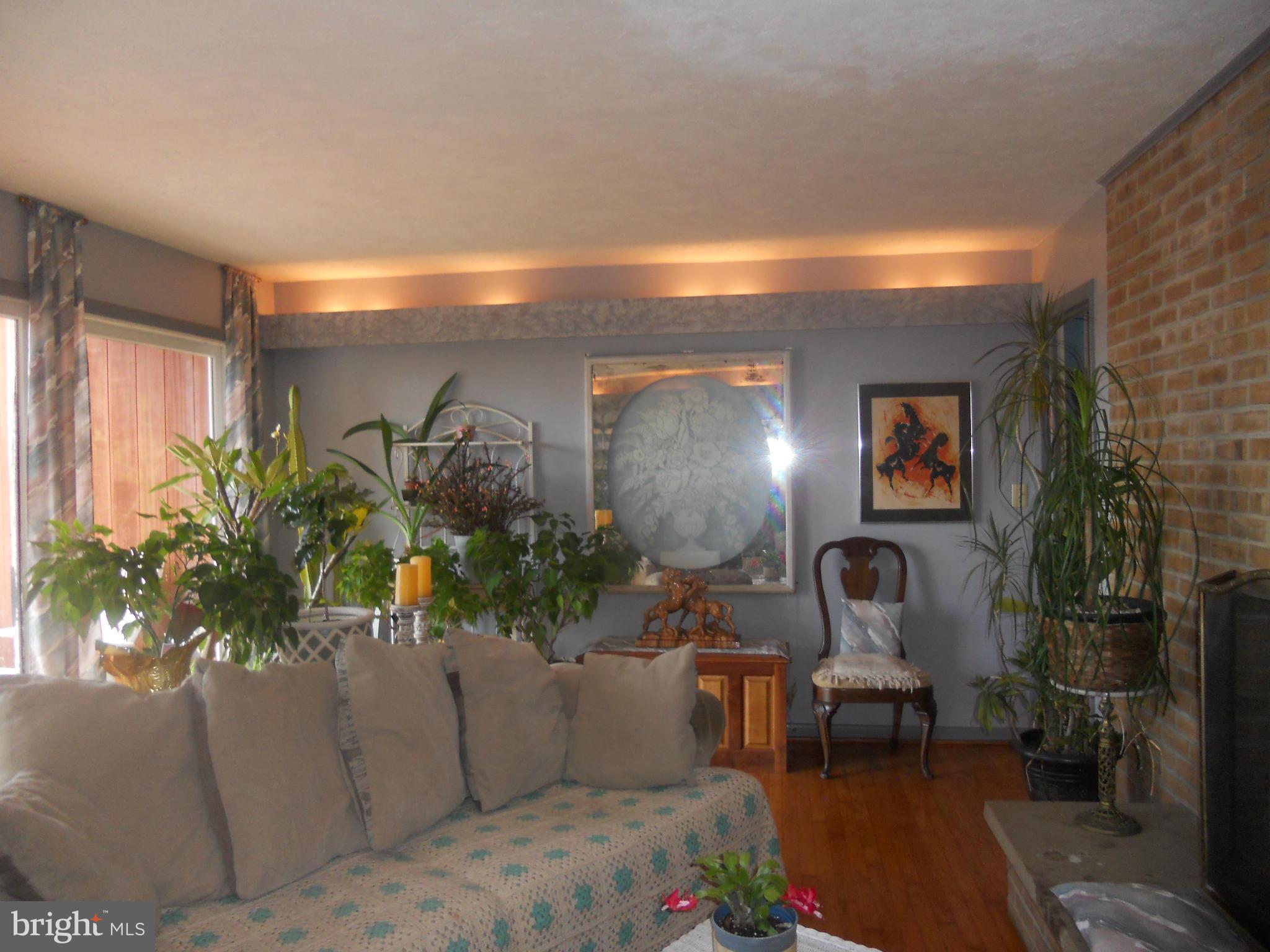 980 Mission Road Harpers Ferry, WV 25425 - Photo 5 of 30 Interior (General)