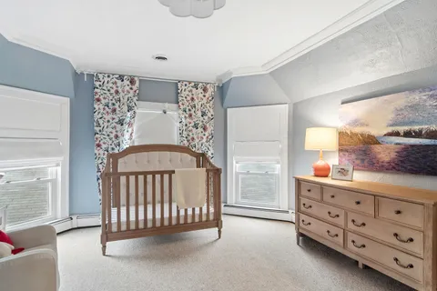 $564,000 | 123 Raymond Avenue, Barrington, IL 60010