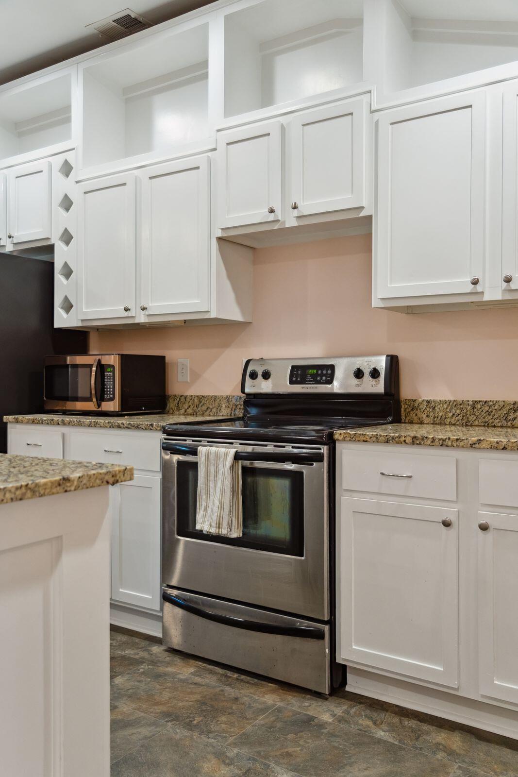 1540 Fort Johnson Road Charleston, SC 29412 - Photo 18 of 45 1540FtJohnsonRd-KeenEyeMarketing-017