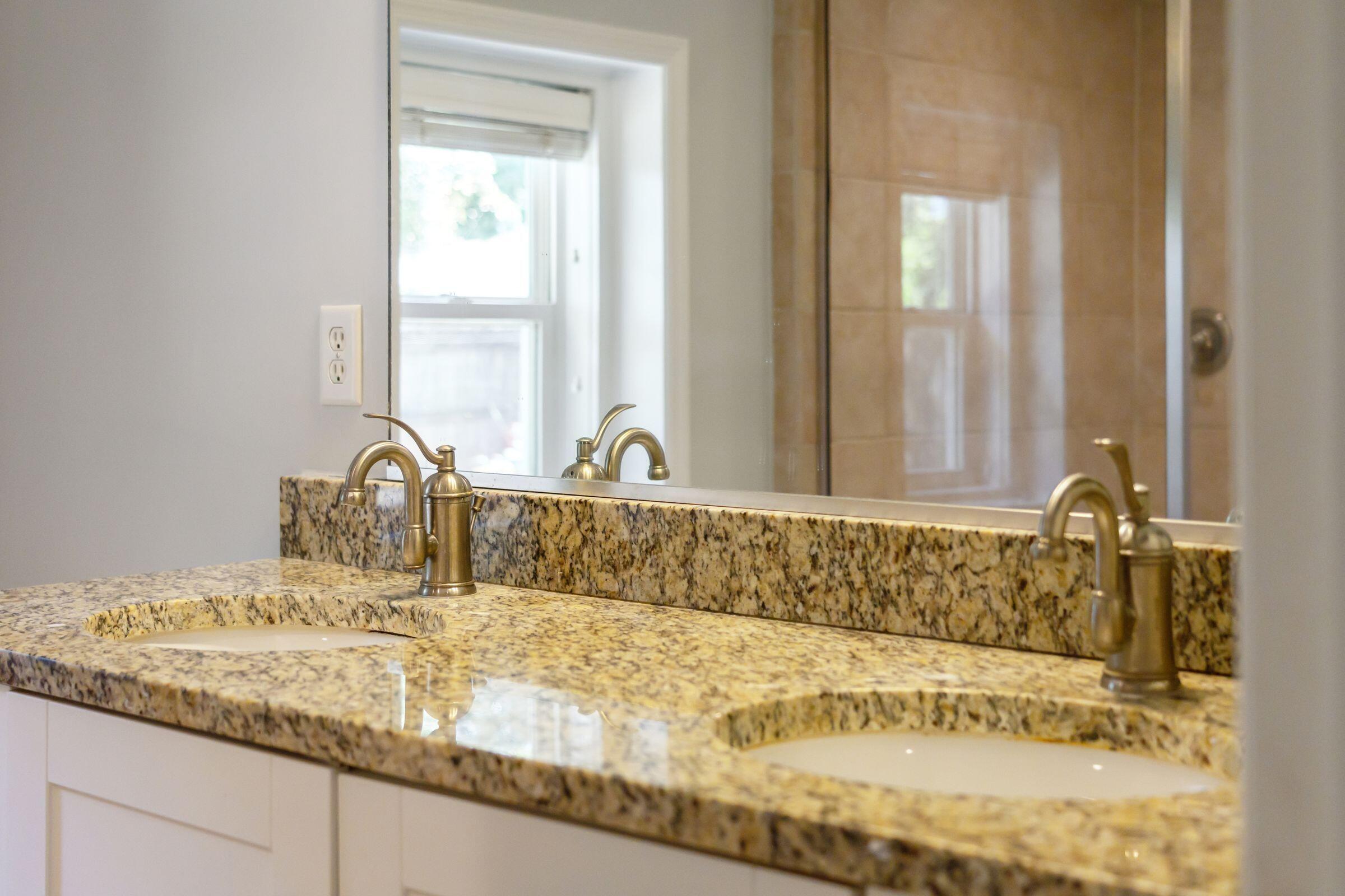 1540 Fort Johnson Road Charleston, SC 29412 - Photo 26 of 45 1540FtJohnsonRd-KeenEyeMarketing-025