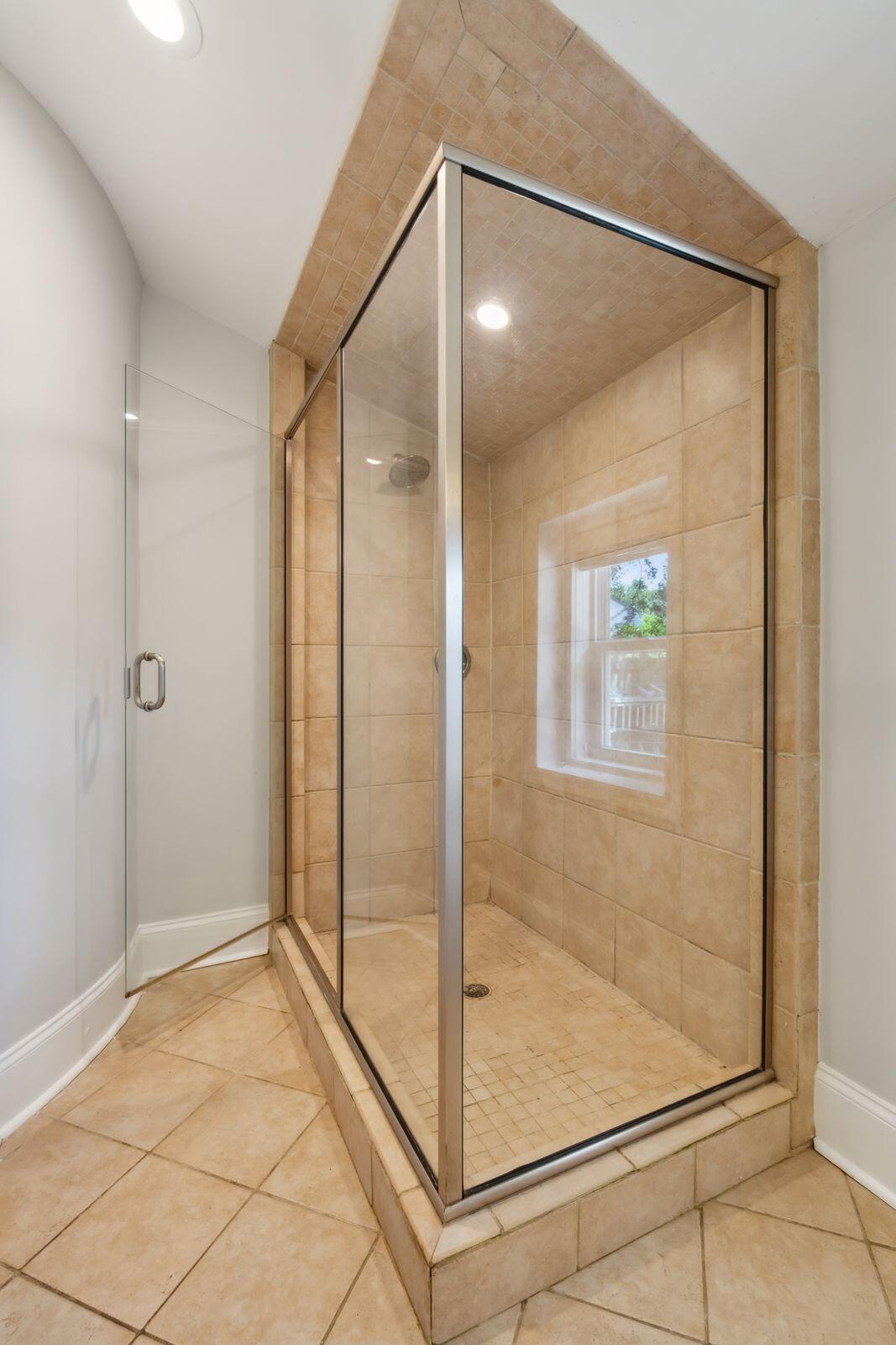 1540 Fort Johnson Road Charleston, SC 29412 - Photo 27 of 45 1540FtJohnsonRd-KeenEyeMarketing-026